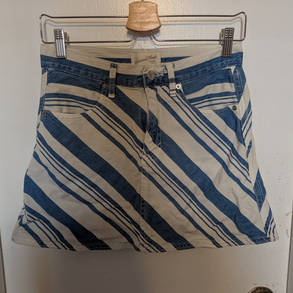 Universal Thread Diagonal Blue and Cream Mini Skirt